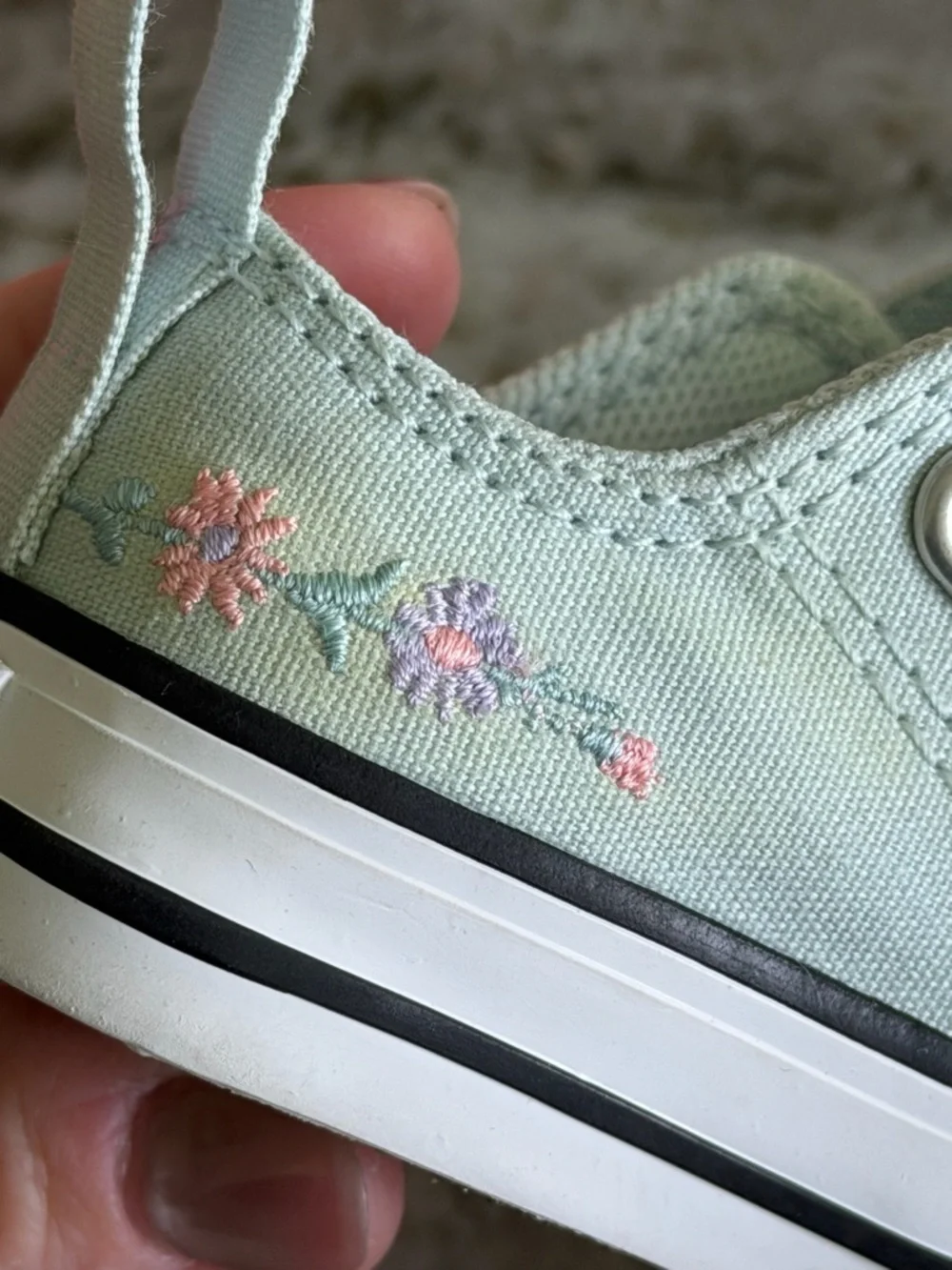Chuck Taylor All Star Easy-On Embroidered Florals - 2